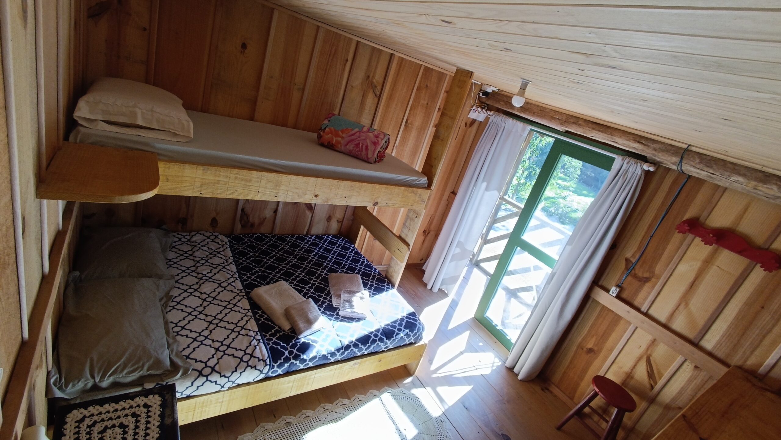 Quarto Framboesa - Familia Catarina - Imagem 4