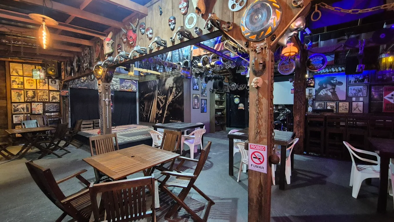 Camping Manga Rock Bar - Image 3
