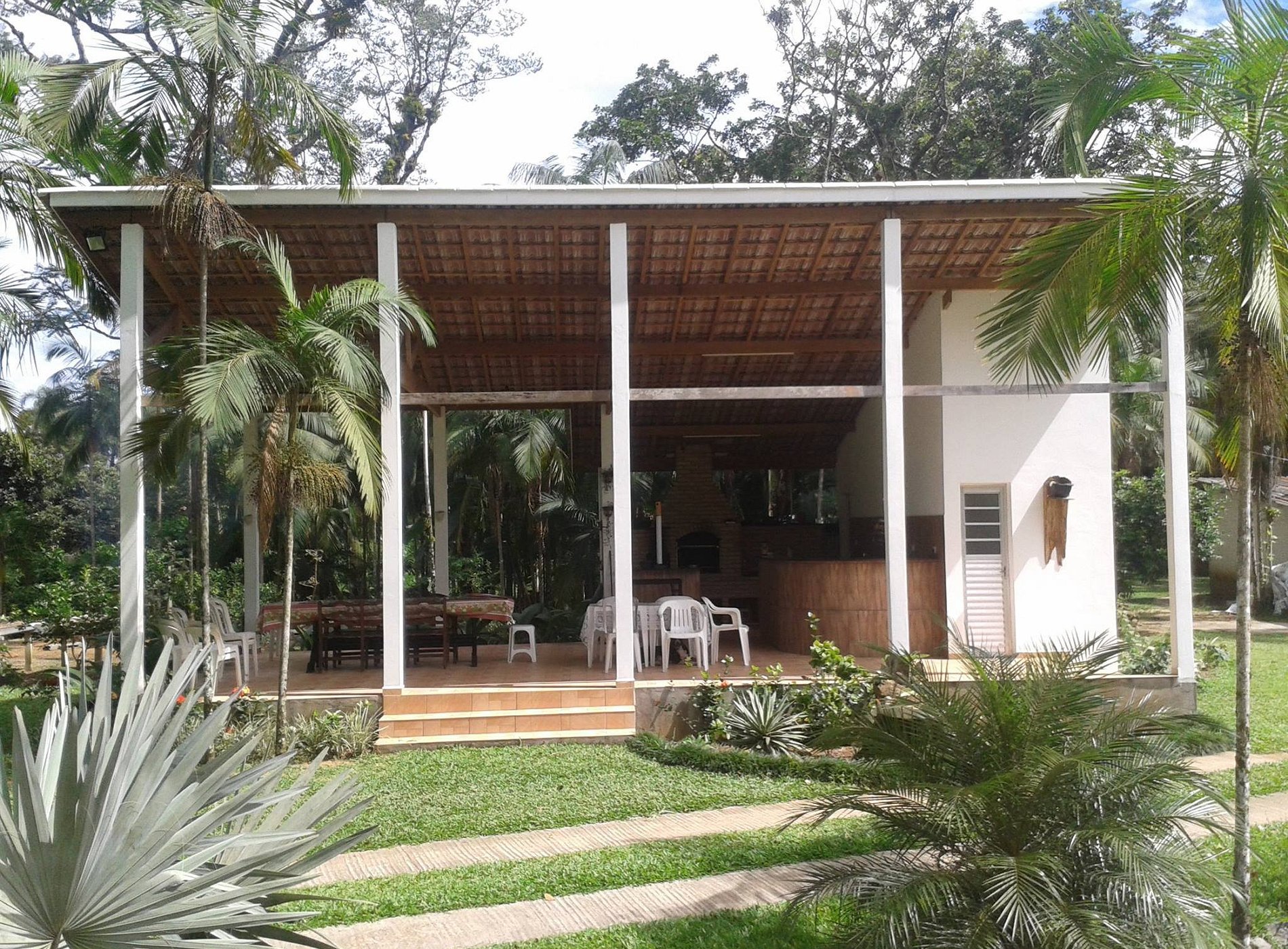 EM TUDO DIFERENTE Camping - Main Image