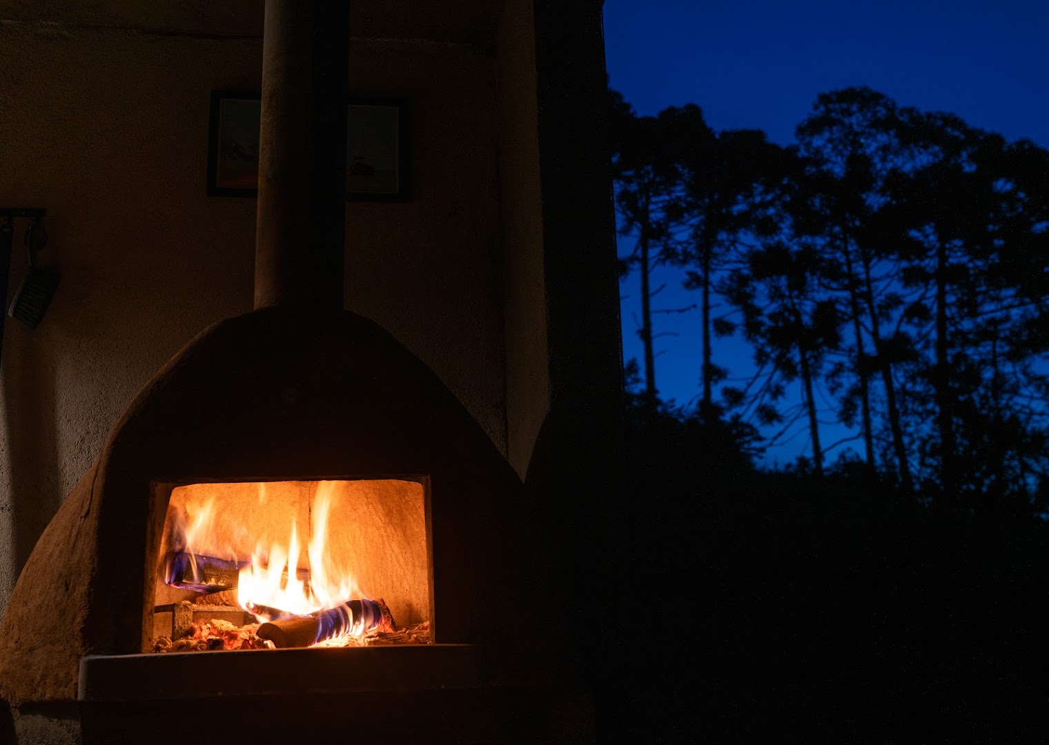 Baú Base Camp - Main Image