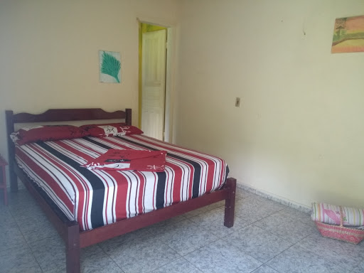 Camping e Pousada Cachoeira do Perequê - Peruíbe - Image 2