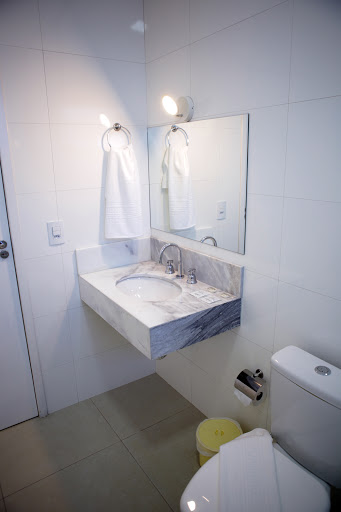 Regional Plaza Hotel - Image 4