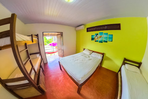 Camping Macaco Surf Hostel - Image 2