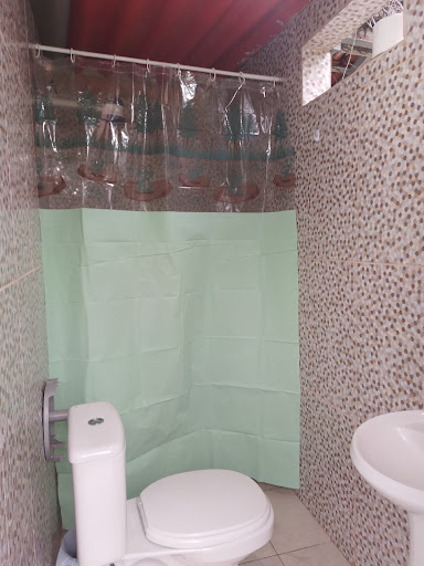 Farah Suítes Hostel Camping e passeios náuticos - Image 3