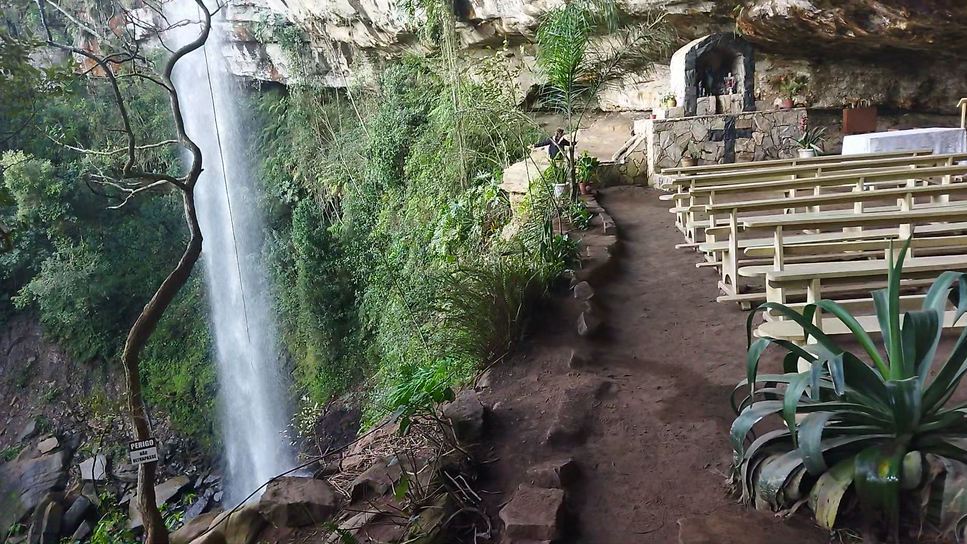 Gruta do Poço Certo - Image 2