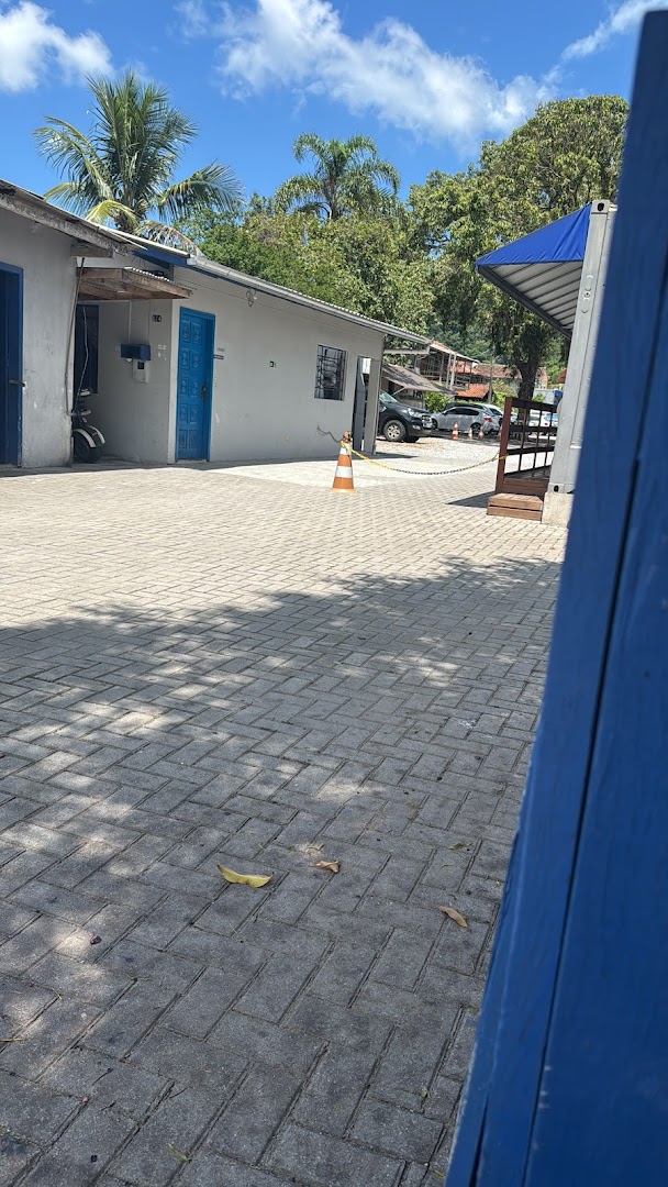 River Parking Camping - Image 3