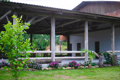 Sítio Ide . Casamentos - Main Image