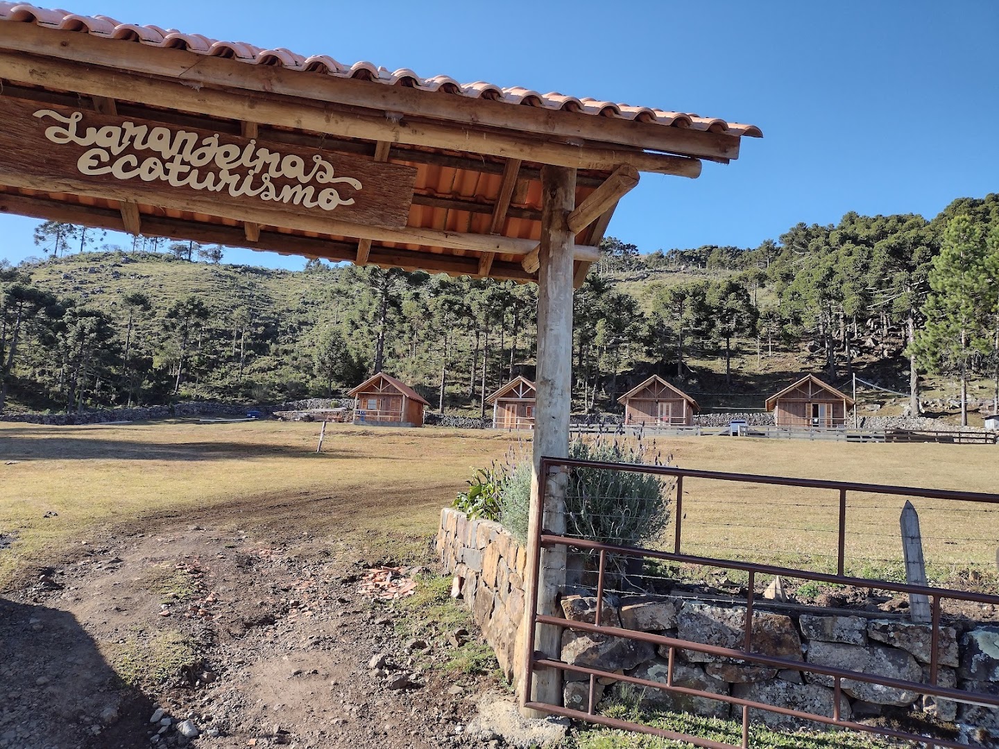 Laranjeiras Ecoturismo Pousada & Passeios - Image 4