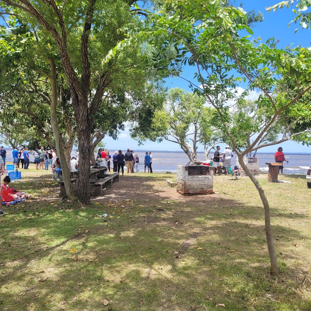 Prainha Lagoa dos Barros - Image 3