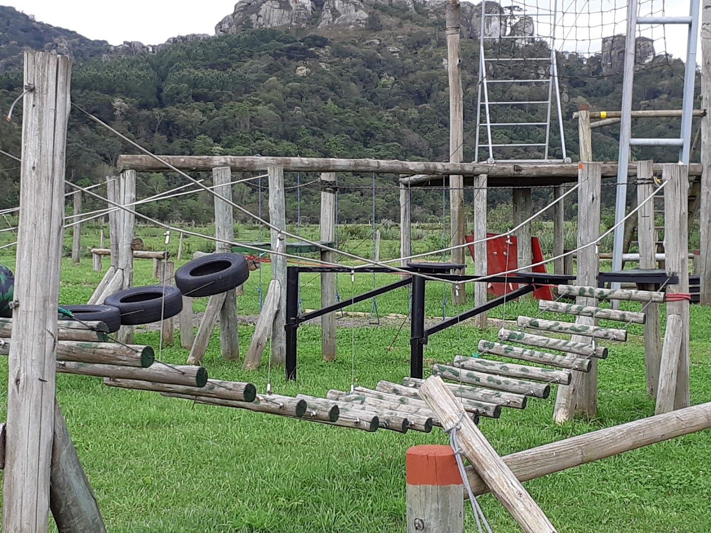 Pedras Brancas - Image 4