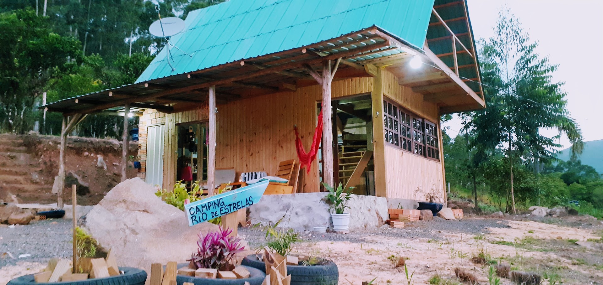 Camping e Mercado do Nei - Main Image