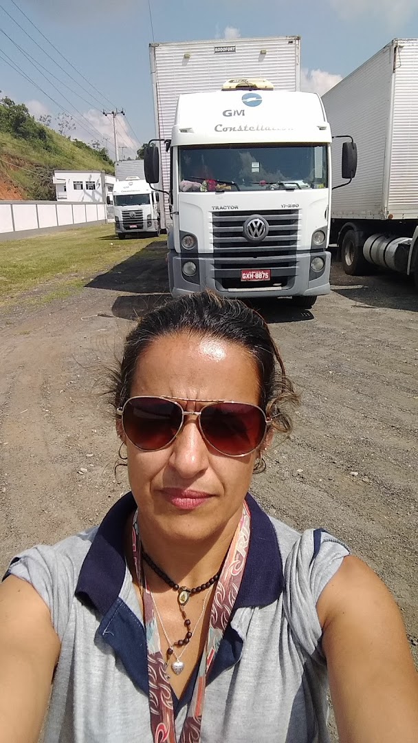 Amanda Camping - Image 5