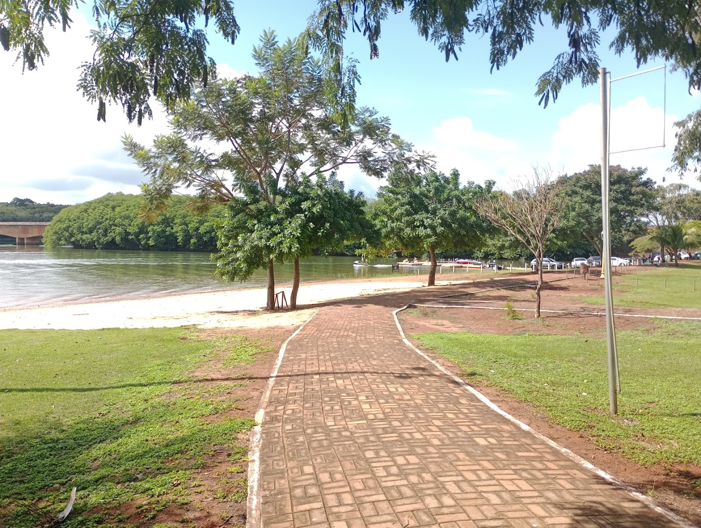 Parque de Lazer Entre Rios do Oeste - Image 3