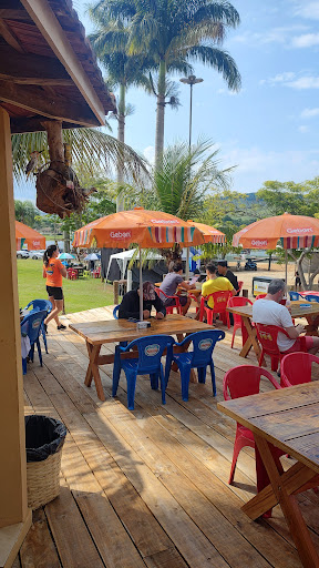 Prainha Camping de Ribeirão Claro - PR - Image 4