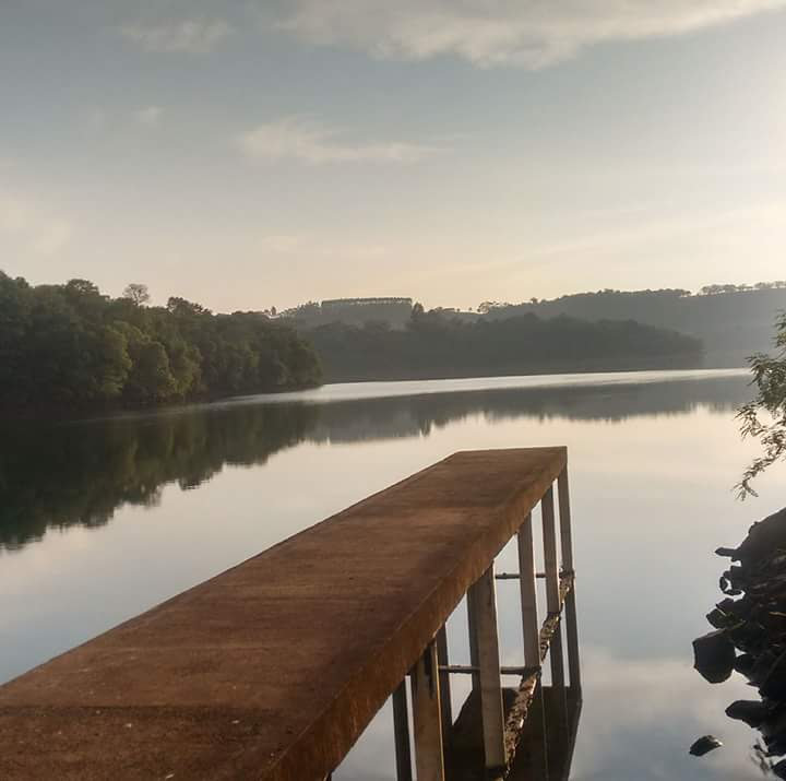 Praia artificial de Capitão Leônidas Marques @dvtrem.77 - Image 5