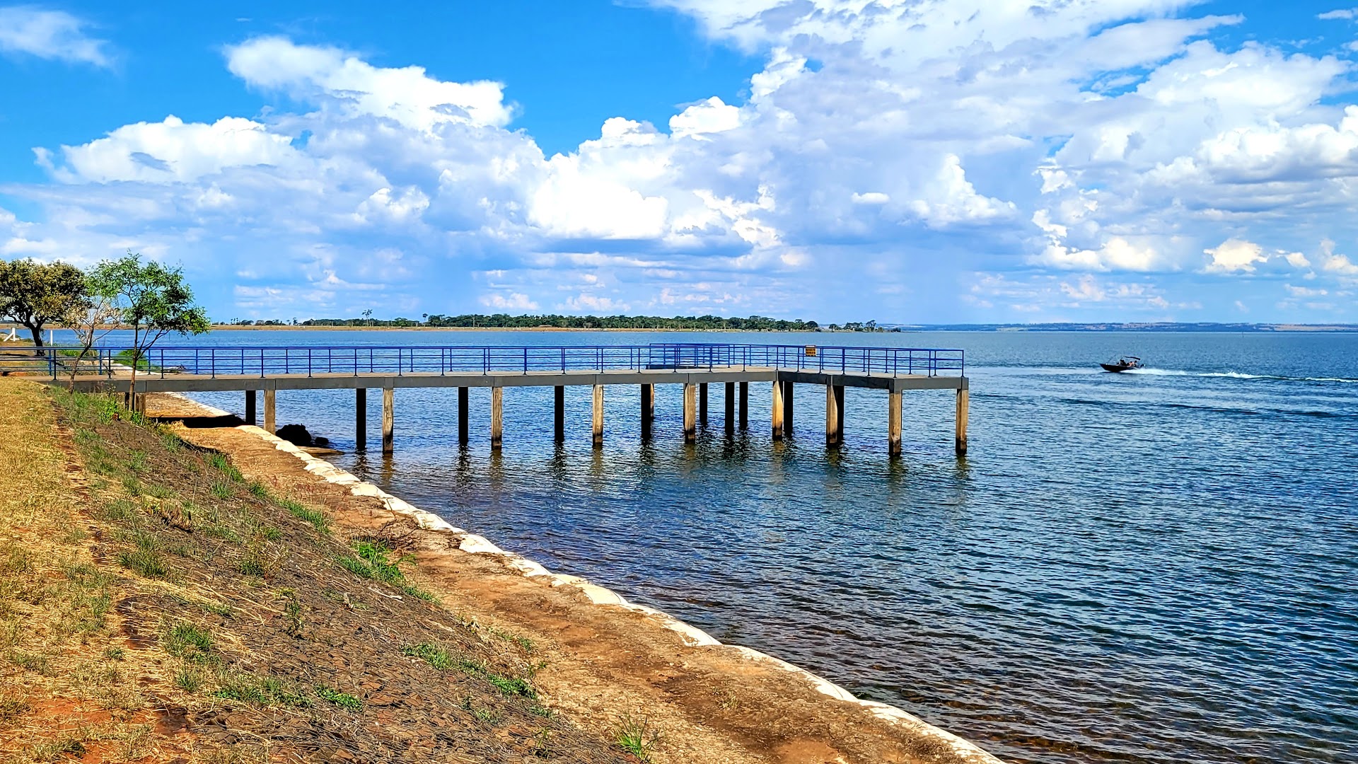 Balneario municipal de Anaurilândia - Image 4