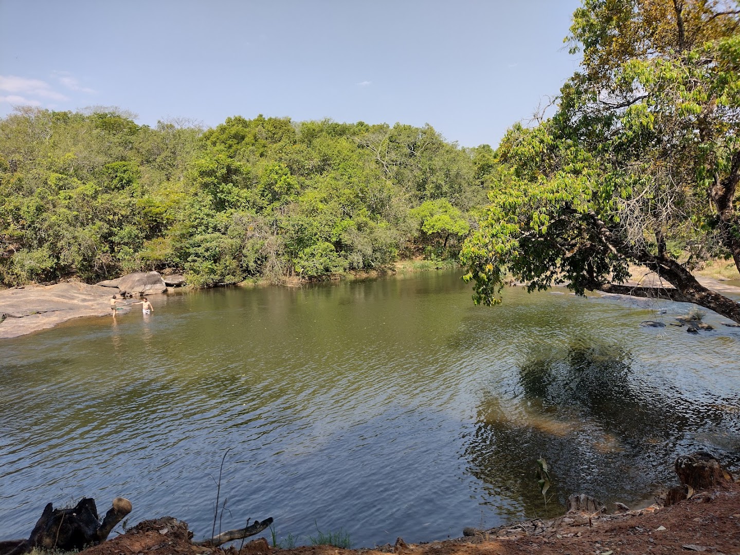 Pousada Camping Cachoeira Monjolinho - Image 4