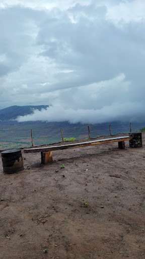 Porto das Nuvens - Image 2