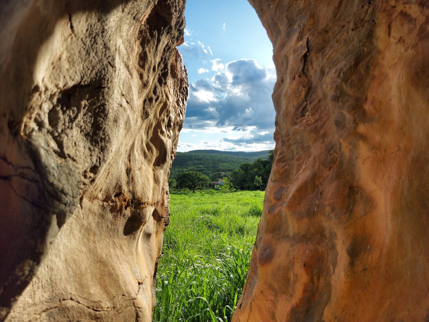 Camping Rock Base - Main Image