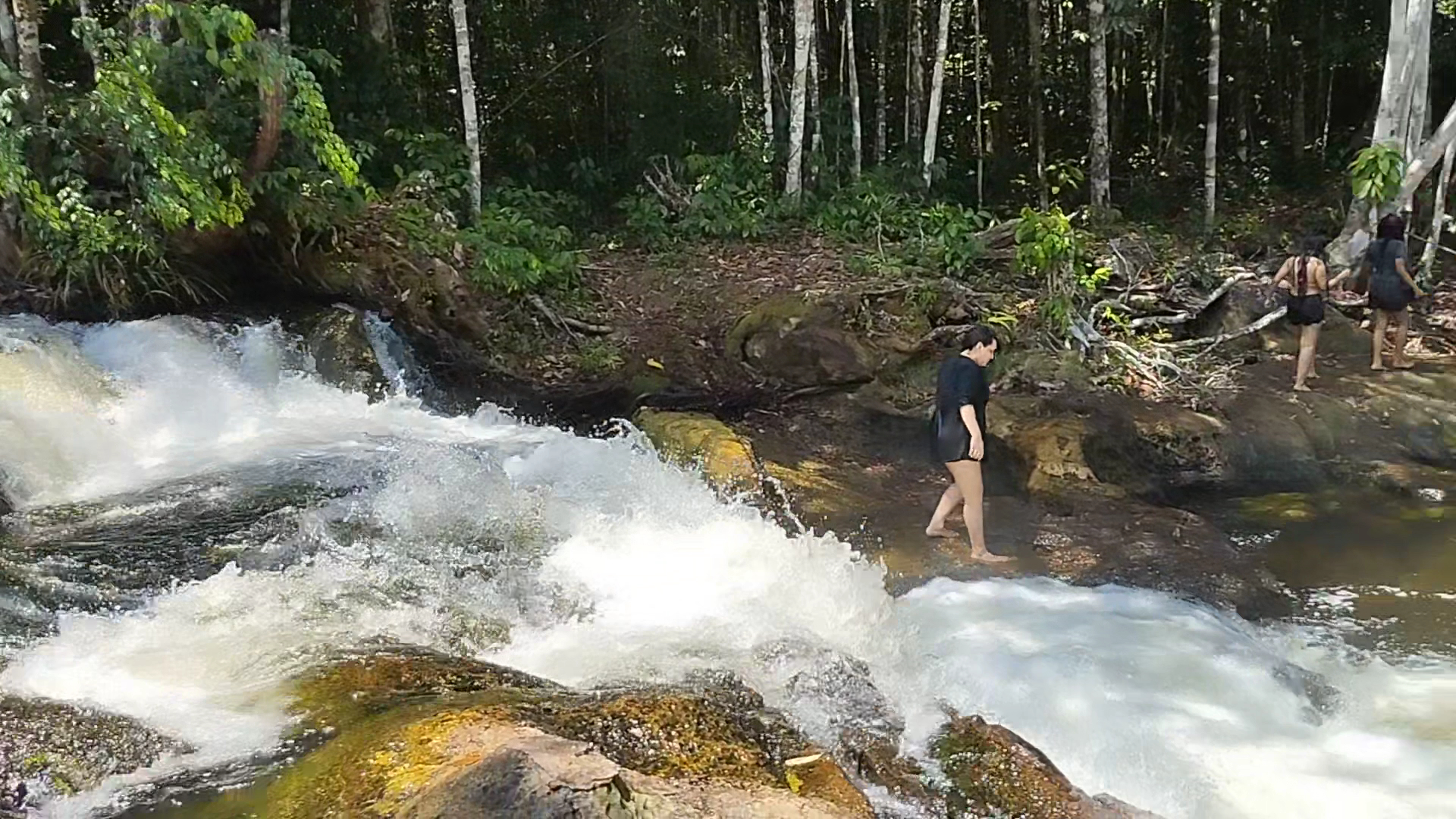 Cachoeira dos Pássaros - Image 2